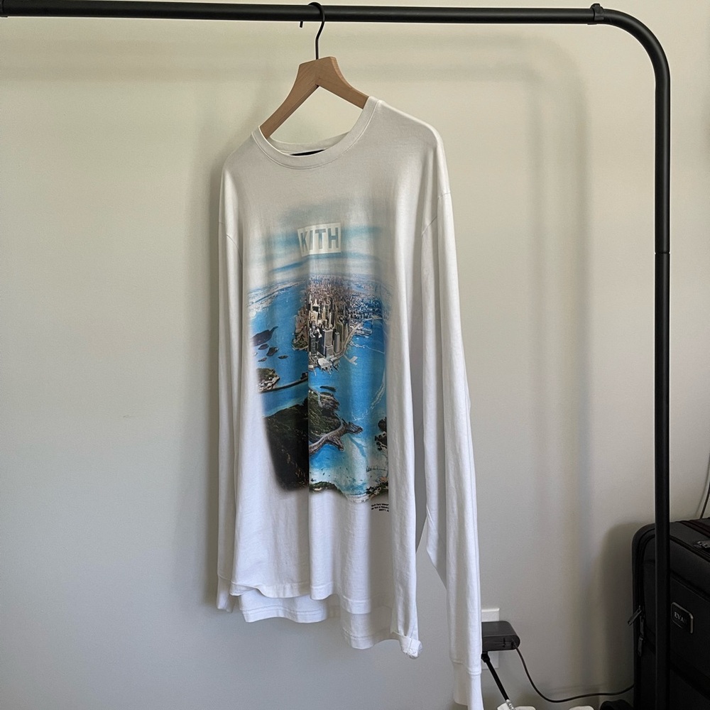 Kith South Ferry L/S Tee size XL